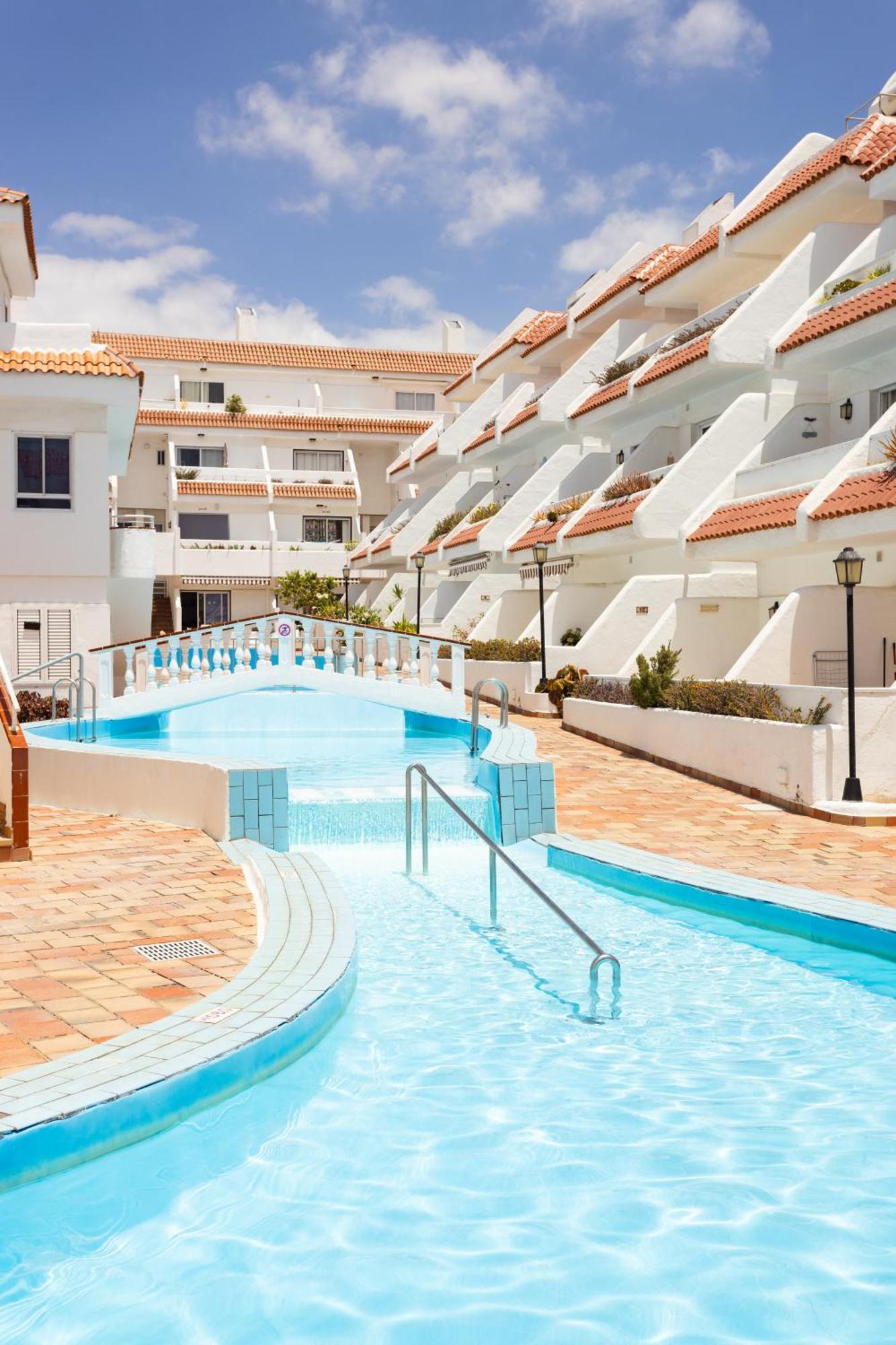 Home2book Cozy Apt, Pool & Terrace Americas Appartement *