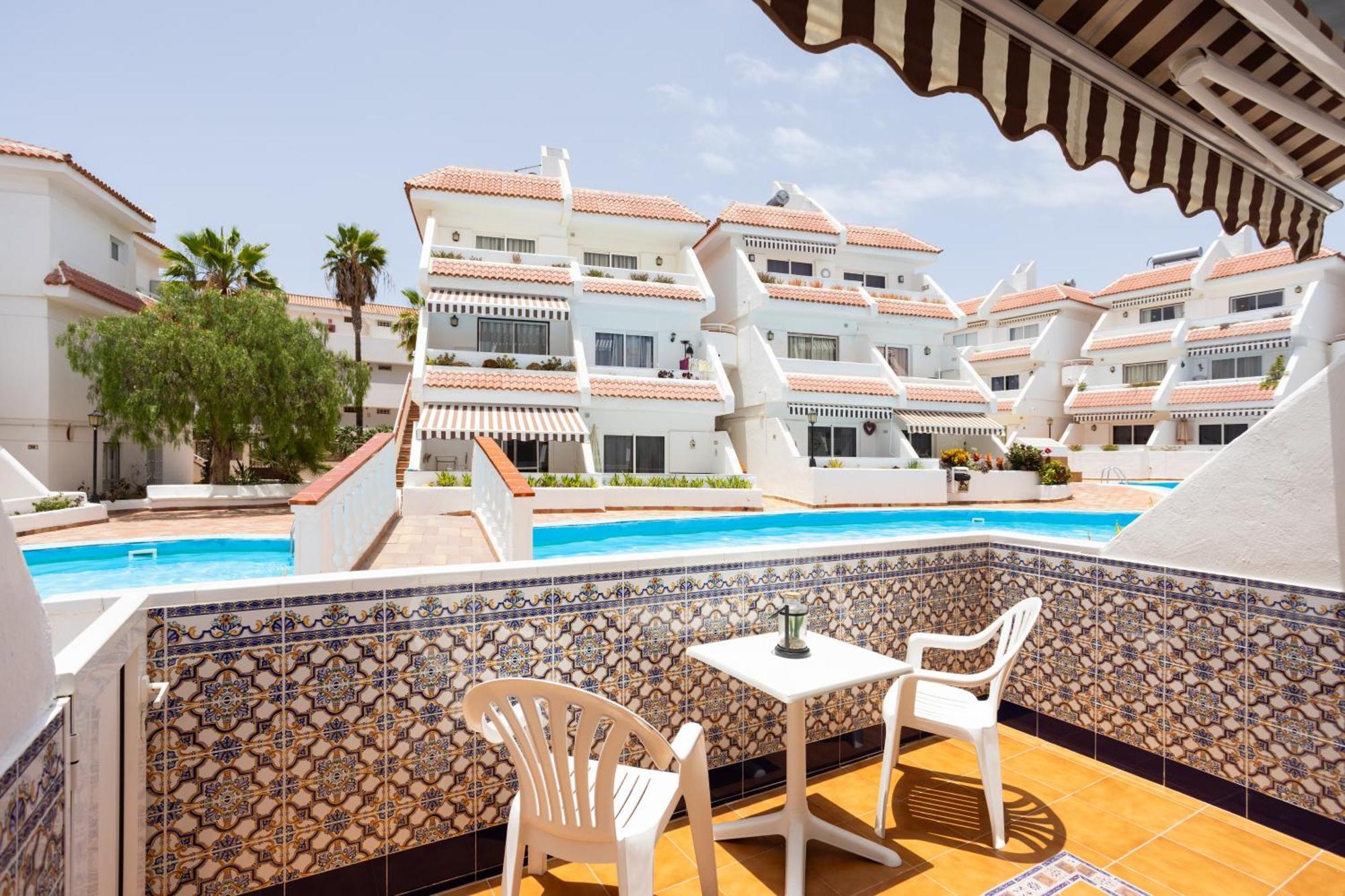 Home2book Cozy Apt, Pool & Terrace Americas *